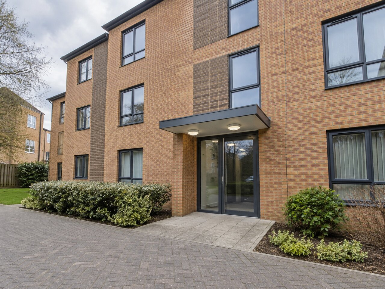 Studio flat photo 1